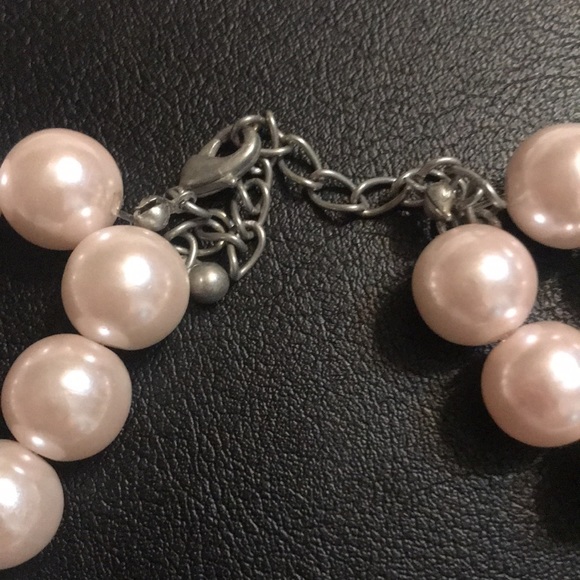 FLOWERS & PEARLS - Picture 5 of 5